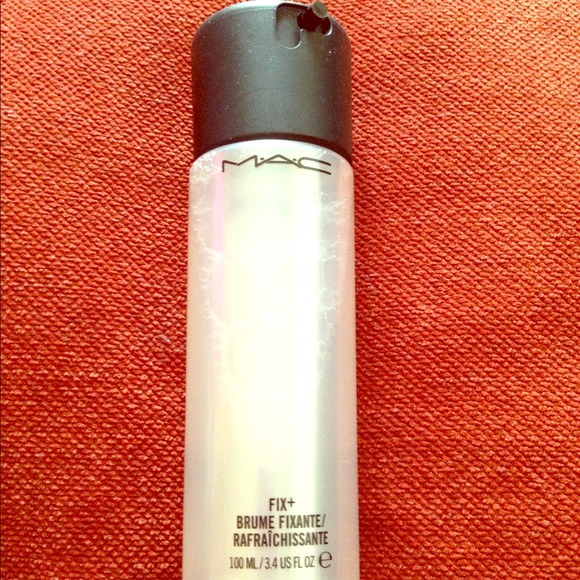 ❌SOLD❌Mac fix + : 100ml