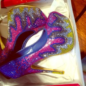 Beautiful Multi-Color Crystal Platform Shoe