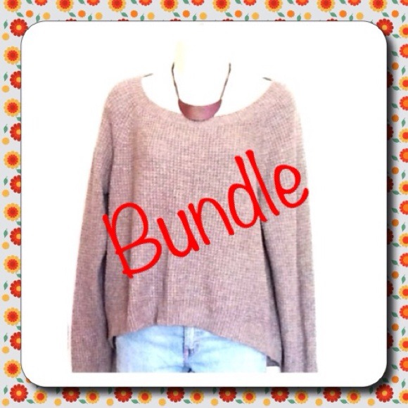 ❌❌SOLD❌❌Hi-low sweater