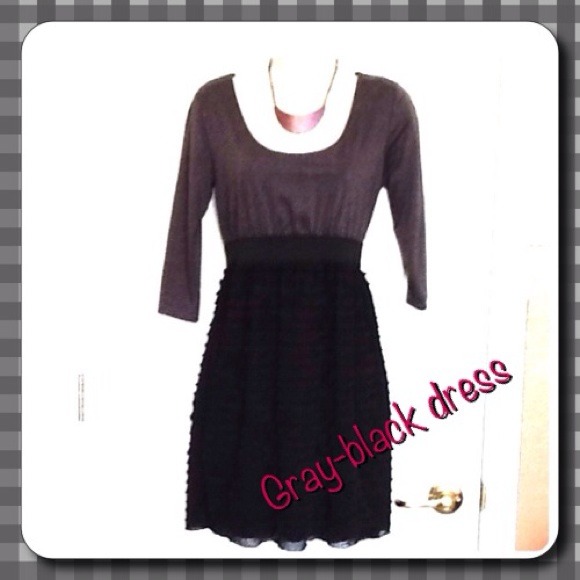 ***SOLD***3/4 sleeve top