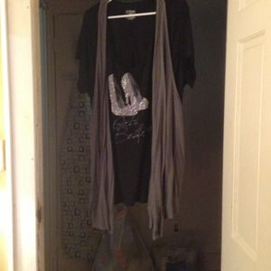 BUNDLE Cute Black shirt and gray beaded tank