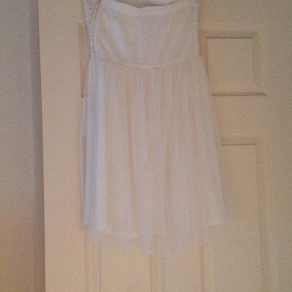 Strapless dress - Picture 3 of 3