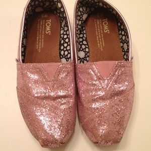 Pink glitter TOMS