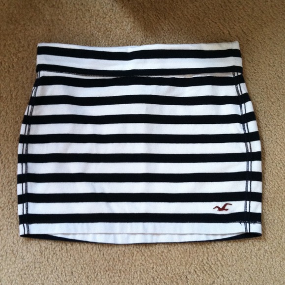 ❌Consignment❌Hollister blue & white striped mini