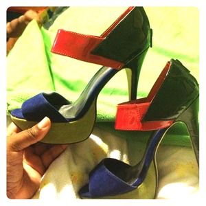 Multicolor heel