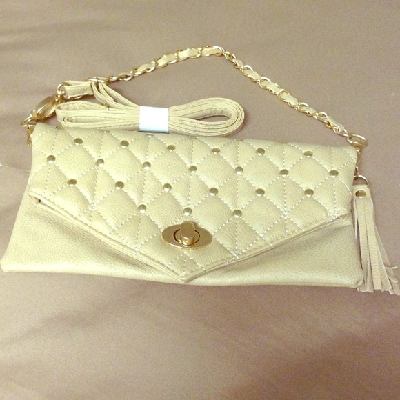 🆕 Clutch/ crossbody bag 🆕