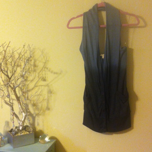 😍sold😍Cute ombré grey vest/dress or coverup