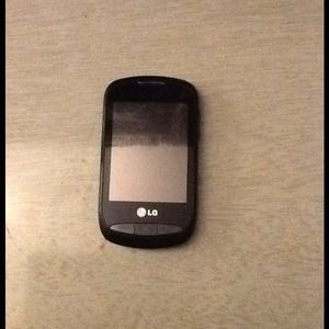 Prepaid tracphone works great NOT A SMARTPHONE