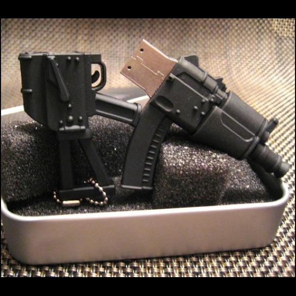⛔SOLD⛔Machine Gun USB - Picture 2 of 3