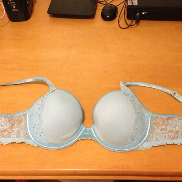 Vs bra