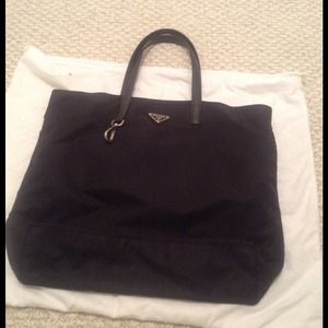 Prada - black tote