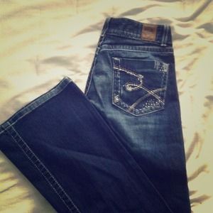 Buckle BKE jeans