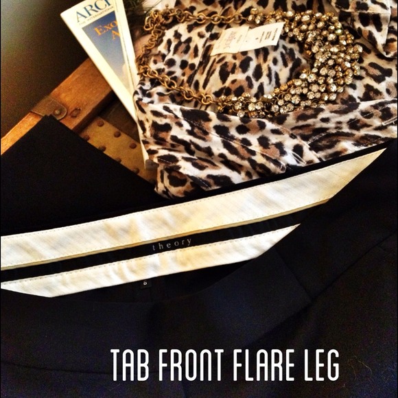 SOLD. THEORY tab front flare leg pants. Sz6 - Picture 2 of 3