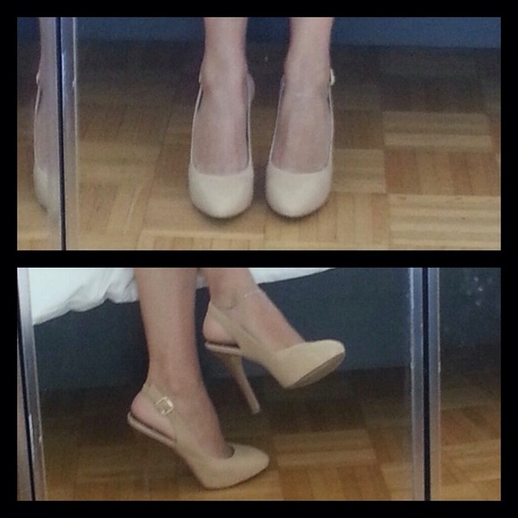 **SOLD**THE LIMITED Nude slingback pumps Sz 7