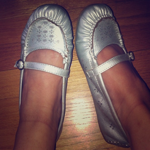 Silver flats