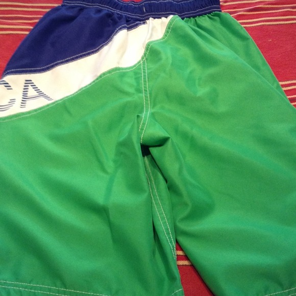 Nautica swimwear for boys - Picture 3 of 3