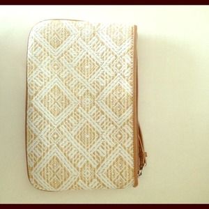 Ann Taylor loft white and tan clutch