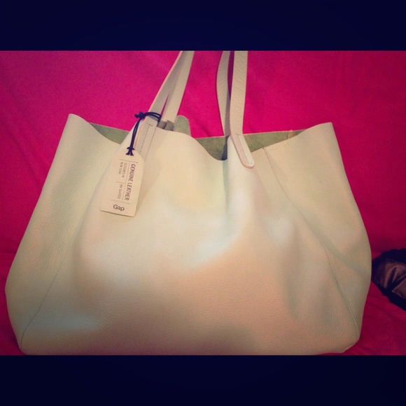 Bright mint green tote!