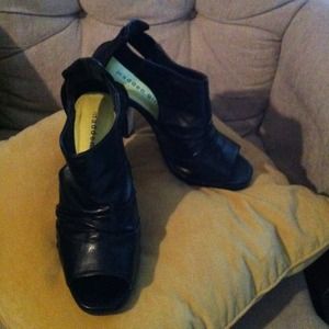 Black Gladiator heelsTAKE AN ADDITIONAL 50% OFF!!