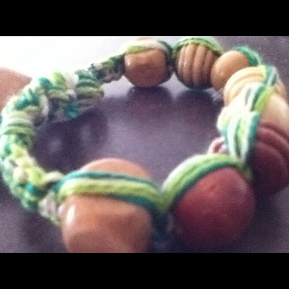 Summer 2013 trending bracelets. - Picture 4 of 4