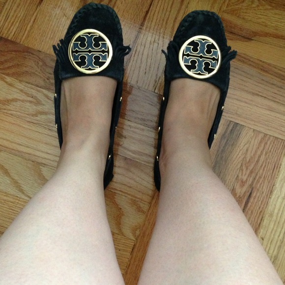 Tory Burch Shoes - SOLD SOLD SOLD Tory Burch suede moccasins size 9
