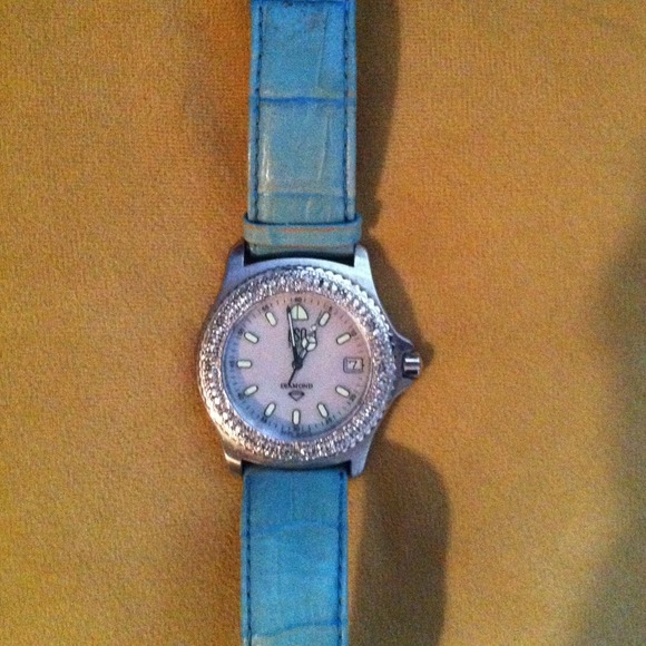 Diamond esq watch TAKE AN ADDITIONAL 50% OFF!! - Picture 2 of 2