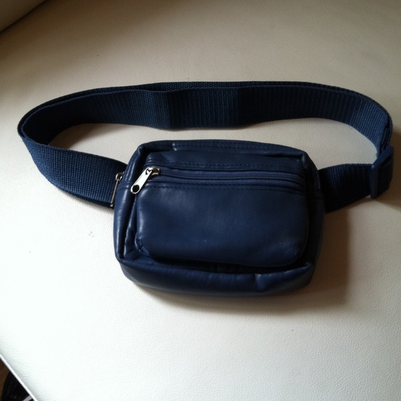 Blue waist bag - Picture 1 of 4
