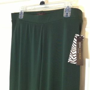 Dana Buchman dress pants forest green