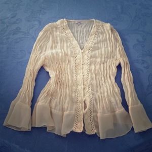 HOLD @haze604 Bell Sleeve Shirt