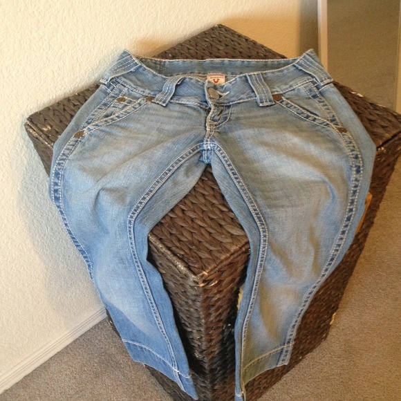 Authentic True Religion Capri jeans