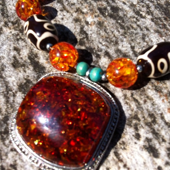 Necklace - Picture 2 of 3