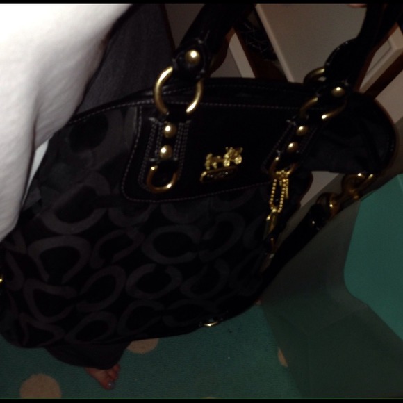 Black coach "Julianne" - Picture 4 of 4