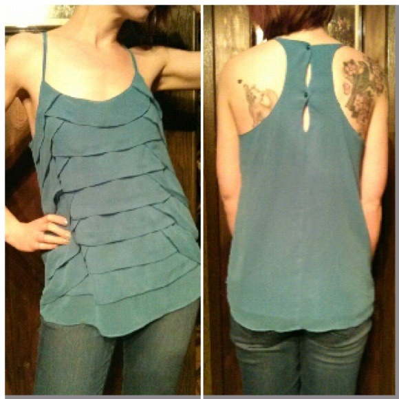 *****SOLD*********Lauren Conrad tank top