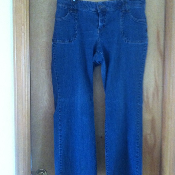 🌟SOLD🌟Lane Bryant denim jeans