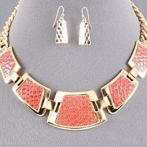 ❤ Hot for A Summer Outfit ❤