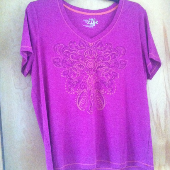🌟SOLD🌟Plus size woman tee