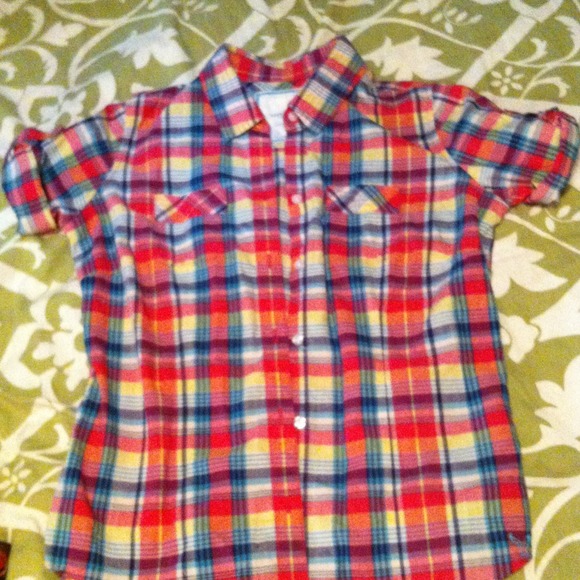 Button up AE top