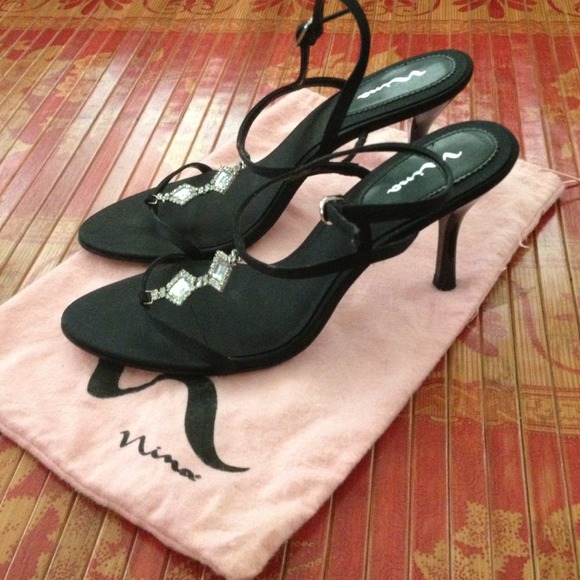 Nina Black Heels with Rhinestones - Picture 3 of 4