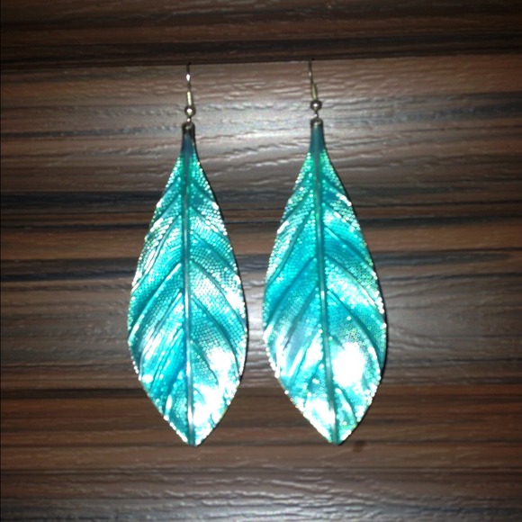 Turquoise feather earrings - Picture 1 of 1