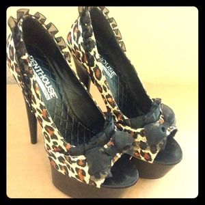 Penthouse leopard print stilettos