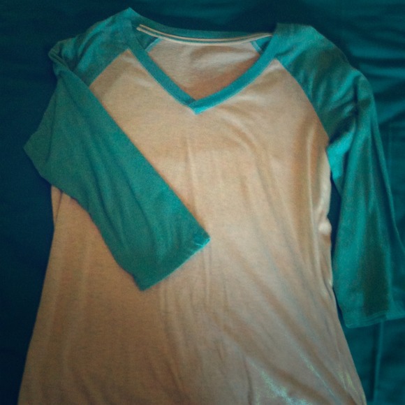 •SOLD• Baby blue 3/4 Sleepwear Tee