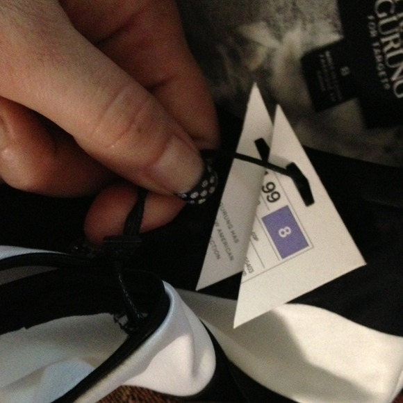 ✂️{PRABAL GURUNG  Floral Meet the Parents Dress - Picture 4 of 4