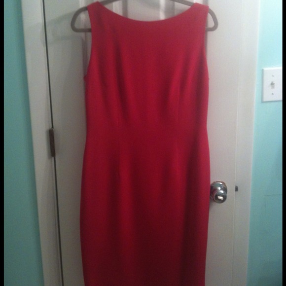 *Final Reduction* Maggy London raspberry sheath