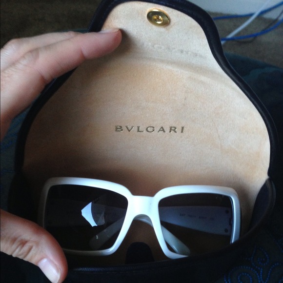 ✳REDUCED✳Authentic Bvlgari sunnies ! Like new!
