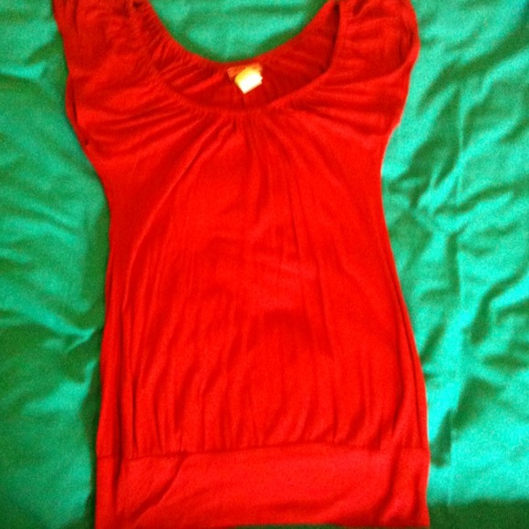 •SOLD• Red Flutter Sleeve Top