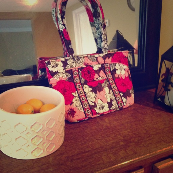 Vera Bradley Tote
