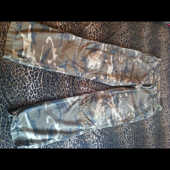 Mens camo pants