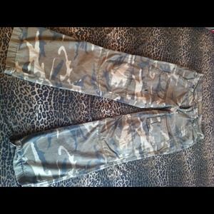 Mens camo pants