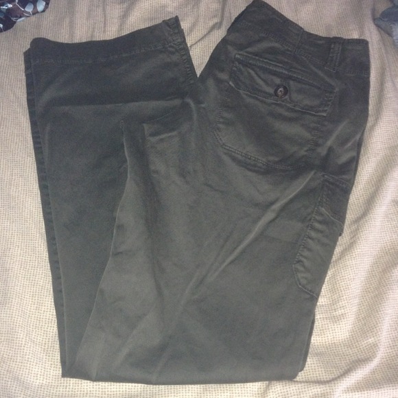 Old navy cargo pants