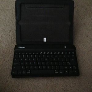 iPad & keyboard case